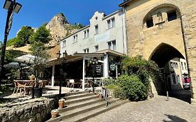 Hotel De la Ruïne